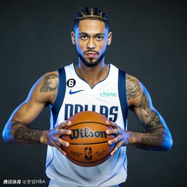 最让她惊喜不已的是，她一直没能突破的第三条经脉，也就是奇经八脉中的冲脉，也在这一刻悄无声息的突破。